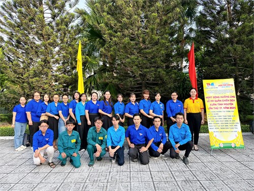 ❤️Chi Đoàn Trường MN Phú Hòa tham gia hưởng ứng Lễ ra quân Xuân Tình Nguyện Lần Thứ 17 - Năm 2025 Gắn Với Cao Điểm “Xuân Lịch Sử”❤️