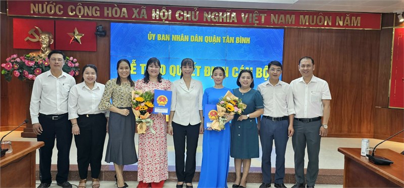 Bổ nhiệm đồng chí Nguyễn Thị Kim Thủy,  giữ chức vụ Phó hiệu trưởng trường Mầm non Phú Hòa
