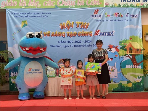 Các bé trường MN Phú Hòa tham gia hội thi Bé vẽ sáng tạo cùng Bitex