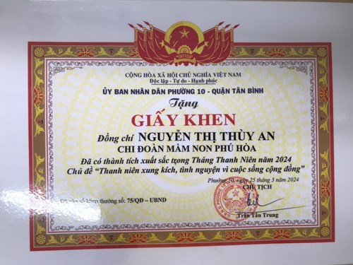 Cô An Chi Đoàn Trường MN Phú Hòa đã có thành tích xuất sắc trong tháng Thanh niên năm 2024