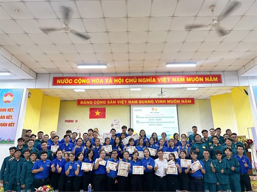 Trường MN Phú Hòa tham gia chào mừng kỷ niệm 93 năm Ngày thành lập Đoàn TNCS Hồ Chí Minh (26/3/1931 – 26/3/2024) và hưởng ứng các hoạt động Tháng Thanh niên năm 2024