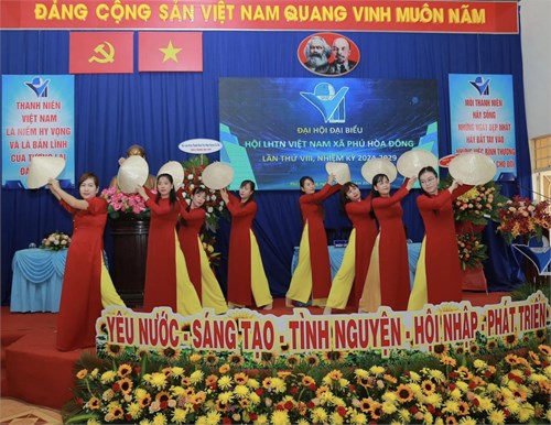 Chi đoàn Trường MN Phú Hòa Đông - Tham dự Đại hội Đại biểu Hội LHTN Việt Nam xã Phú Hòa Đông, lần thứ VII, nhiệm kỳ 2024 - 2029