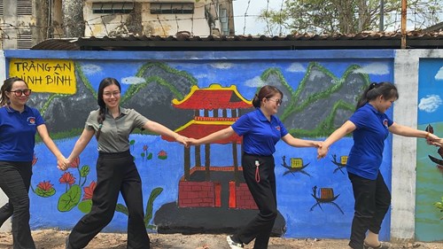 Chi đoàn Trường MN Phú Hòa Đông - Tham gia Hội thi  Người ươm mầm  lần 2 năm 2024