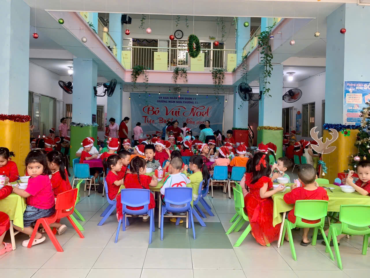 Tổ chức tiệc buffet