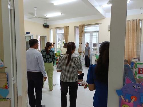 Đón đoàn kiểm tra công tác chuẩn bị năm học 2024-2025