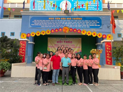 Tập thể trường Mầm non Phường 13 và Ban chỉ huy Quân sự Phường 13 tham gia hội thao  Mừng Xuân Giáp Thìn - Mừng Đảng quang vinh  năm 2024