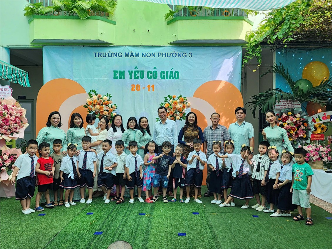 Trường Mầm non Phường 3 tổ chức lễ hội  Em yêu cô giáo  năm học 2024 - 2025.