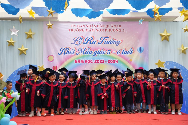 Lễ ra trường khối mẫu giáo 5 - 6 tuổi
