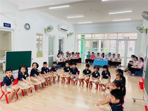 Tổ chức các hoạt động đón sinh viên thực tập của Trường Cao đẳng sư phạm Trung ương Thành phố Hồ Chí Minh ngày 04/01/2024