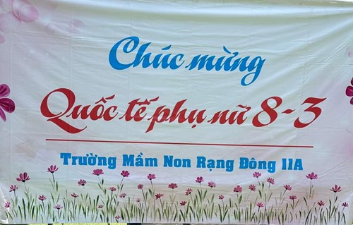 Một số hoạt động Chào mừng ngày Quốc tế Phụ nữ của các bé Trường Mầm non Rạng Đông 11A.