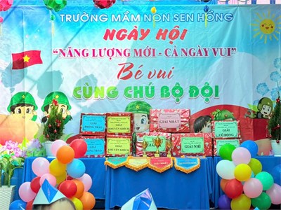 Ngày 23/12/2024, tại Trường Mầm non Sen Hồng tổ chức Ngày hội ‘Năng lượng mới cả ngày vui’ dành cho trẻ mầm non.