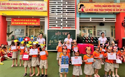 Hội thi bé tìm hiểu an toàn giao thông