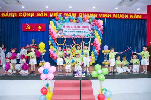 Thể dục đồng diễn -lớp lá 2
