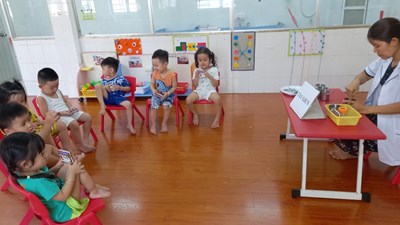 Tổ chức tẩy giun học kỳ 2 năm học 2023-2024