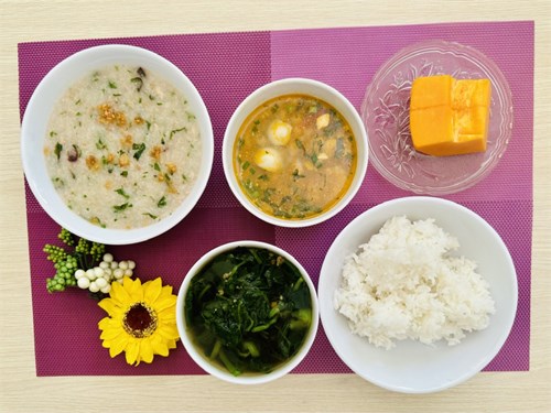 Thực đơn trưa Nhà trẻ thứ hai ngày 29/01/2024
