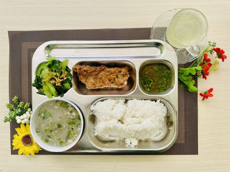 Thực đơn trưa mẫu giáo thứ ba ngày 30/01/2024