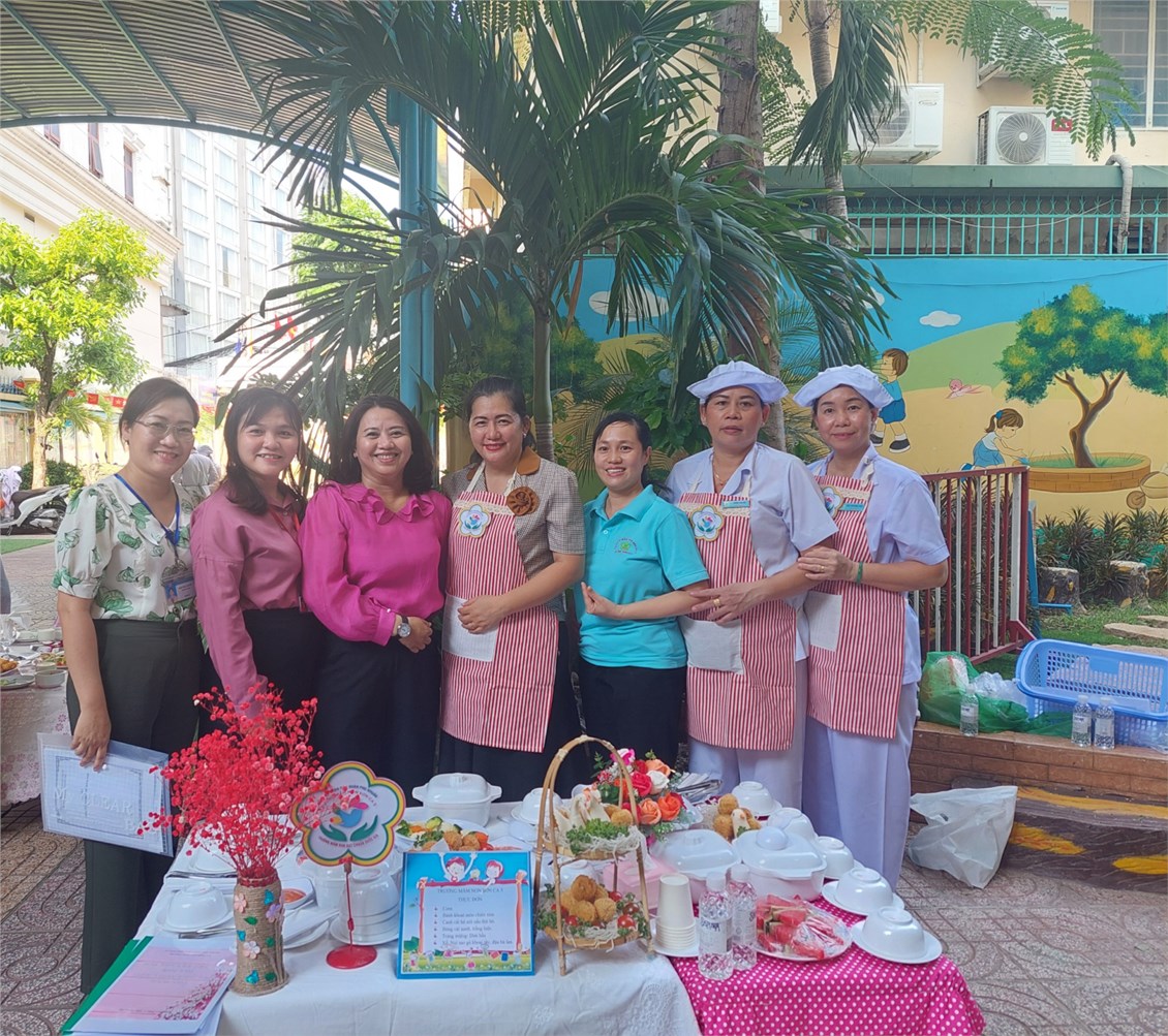 Hội thi  món ngon cho trẻ mầm non 