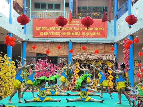 Lê hội mừng xuân giáp thìn 2024