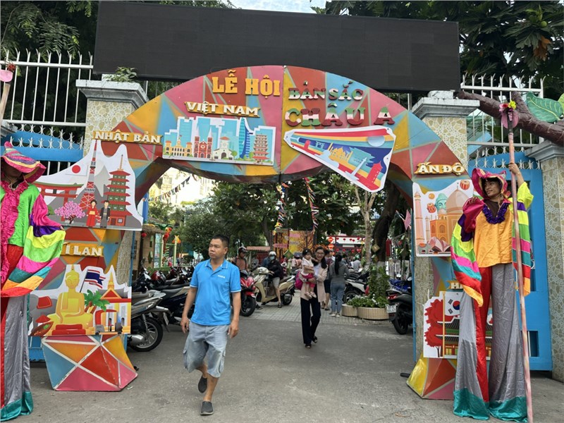 Lễ hội bản sắc châu Á