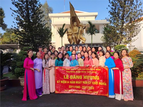 Trường Mầm non Tân Hòa tổ chức dâng hương kỷ niệm 84 năm ngày Nam Kỳ khởi nghĩa (23/11/1940 - 23/11/2024) tại Dinh quận Hóc Môn.