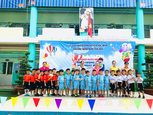 Trường Mầm non Tân Hòa tổ chức Ngày hội  Năng lượng mới - Một ngày vui .