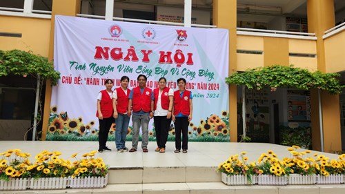 Mầm non tân hưng tham gia hiến máu nhân đạo