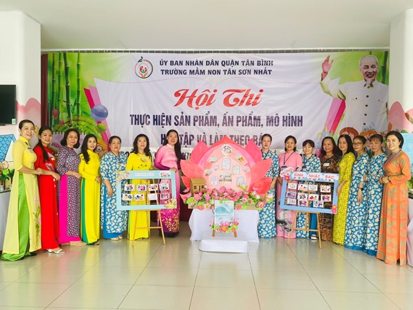 Video clip Hội thi thực hiện ấn phẩm, sản phẩm, mô hình  Học tập và làm theo Bác  trong xây dựng không gian văn hoá Hồ Chí Minh