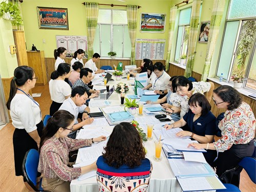 Đoàn thẩm định trường thực hiện chương trình chất lượng cao “Trường tiến tiến hội nhập quốc tế”