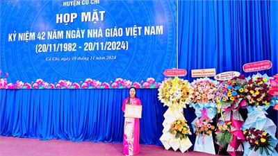 Cô giáo Thanh Trâm đạt giải khuyến khích hội thi ảnh Nét đẹp nhà Giáo
