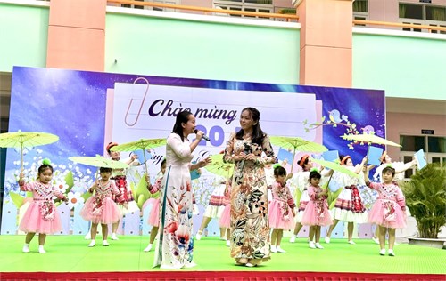 Liên khúc cô giáo vùng cao