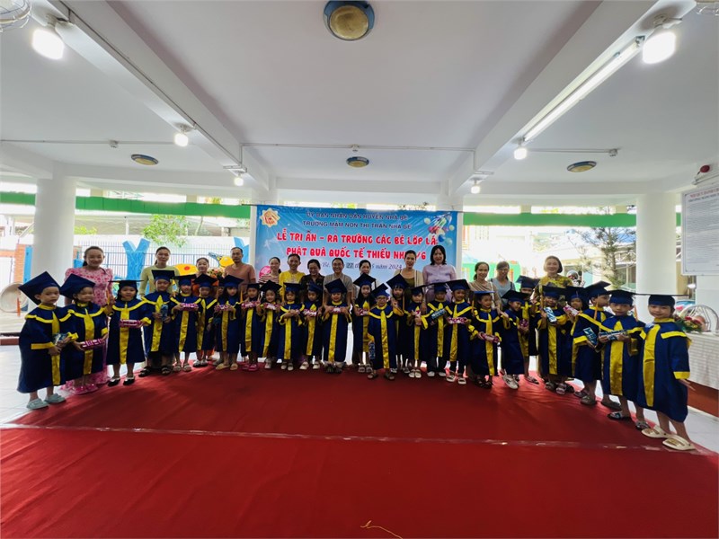 Lễ tri ân và ra trường khối Lá năm học 2023-2024.