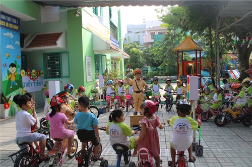 Ngày hội an toàn giao thông