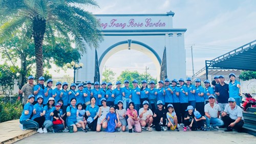 Tập thể Đoàn viên công đoàn tham quan hè tại Đà Lạt năm 2024