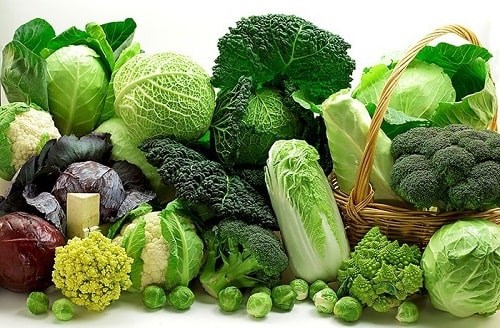 Các thực phẩm không nên cho trẻ ăn khi bệnh Tay Chân Miệng