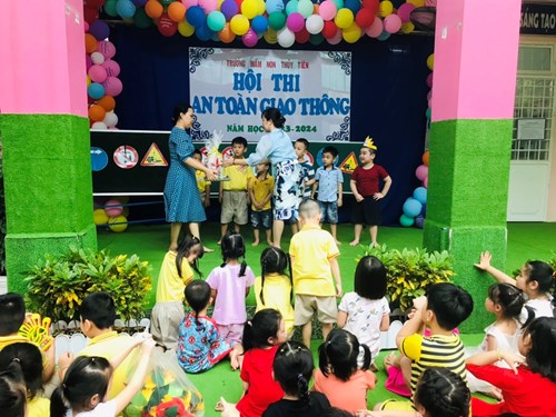 Các hoạt động trong tháng 04 - Hội thi an toàn giao thông