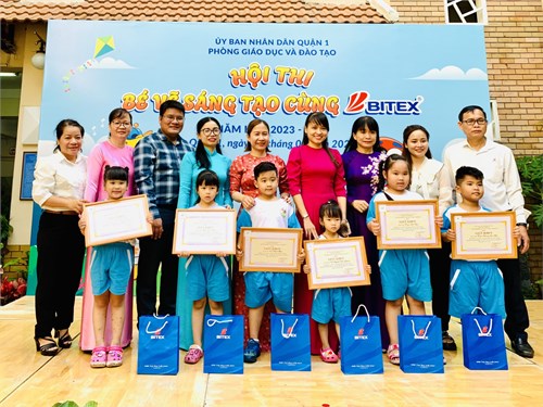 Trường Mầm non Tuổi Hồng nhận giấy khen Hội thi  Bé vẽ sáng tạo cùng Bitex  cấp Quận.