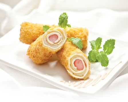 Sandwich cuộn xúc xích (lá 1)