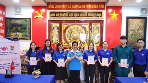 Kỷ niệm 134 năm ngày sinh chủ tịch hồ chí minh (19/5/1890 - 19/5/2024); 113 năm ngày bác hồ ra đi tìm đường cứu nước (05/6/1911 - 05/6/2024) và 55 năm thực hiện di chúc chủ tịch hồ chí minh (1969 - 2024)