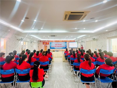 🌟 Hội nghị Viên chức - Người lao động 2024 tại Trường mầm non Vàng Anh 🌟