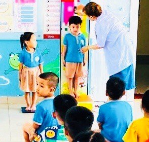 Cân đo thể lực trẻ lần 3 năm học 2023-2024