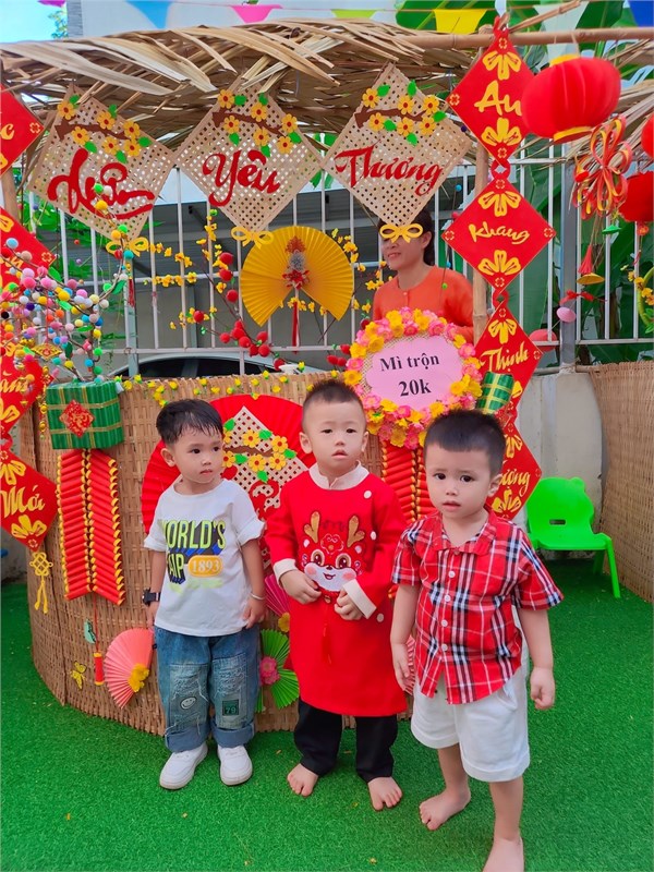 Hương Sắc Mùa Xuân 2024