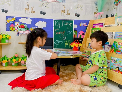 Kỹ năng tương tác và giao tiếp cho trẻ