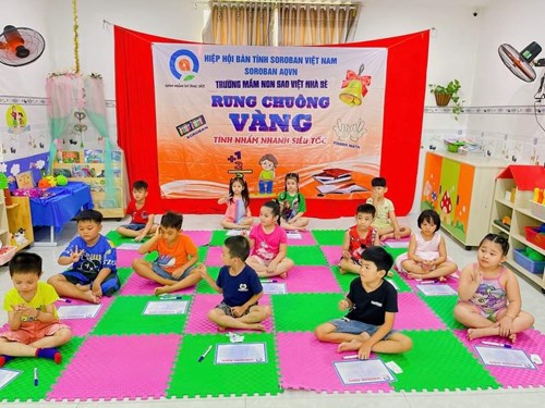 Bùng nổ với sân chơi rung chuông vàng tại mầm non Sao Việt