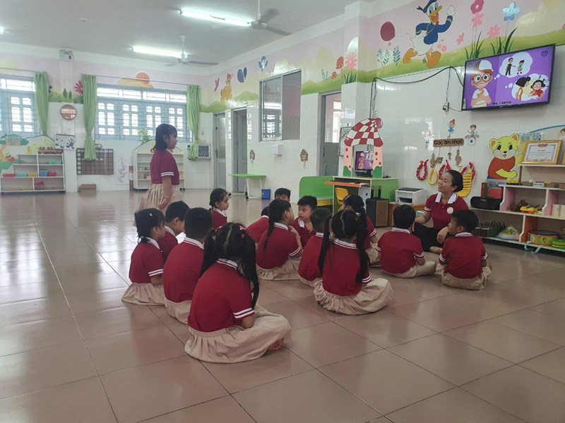 Tổ chức chuyên đề Phát triển tình cảm , kỹ năng xã hội