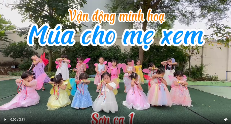 Múa minh họa   Múa cho mẹ xem  lớp Sơn ca 1