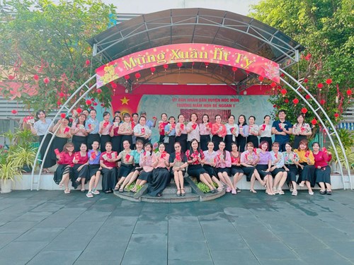 Họp mặt Xuân đầu năm 2025