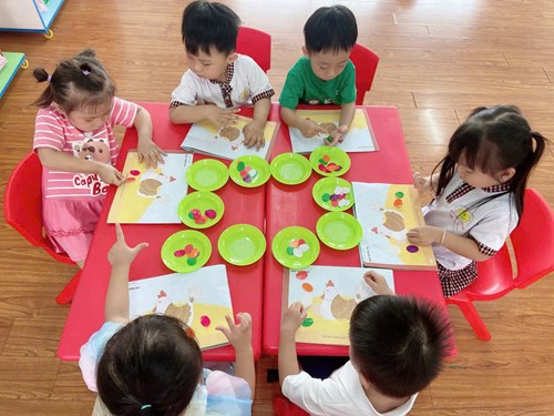 Bài tập thực hành tạo hình lớp Vàng Anh 1