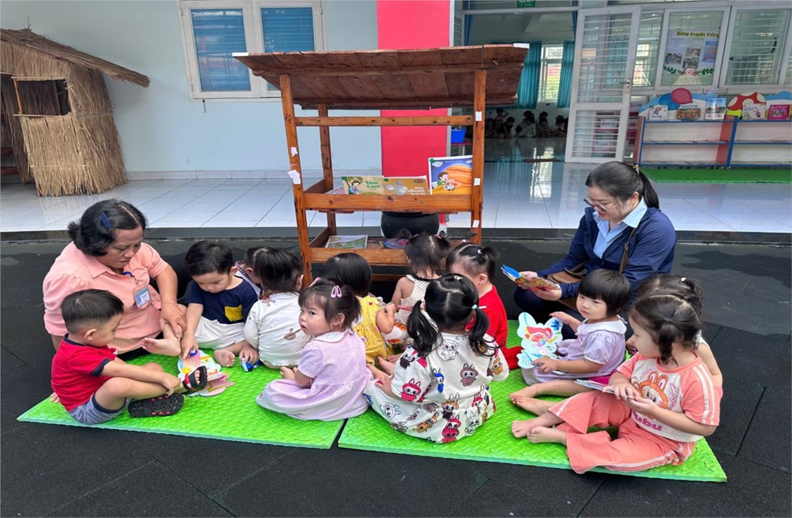 Hưởng ứng ngày hội văn hóa đọc lớp Gấu trúc