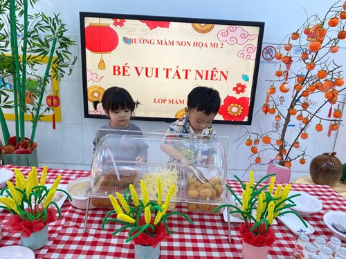 Tiệc tất niên của các bé trường mầm non Họa Mi 2