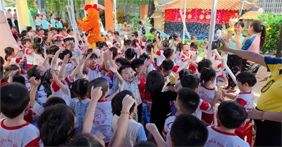 Mang nét đẹp truyền thống đến với búp măng non